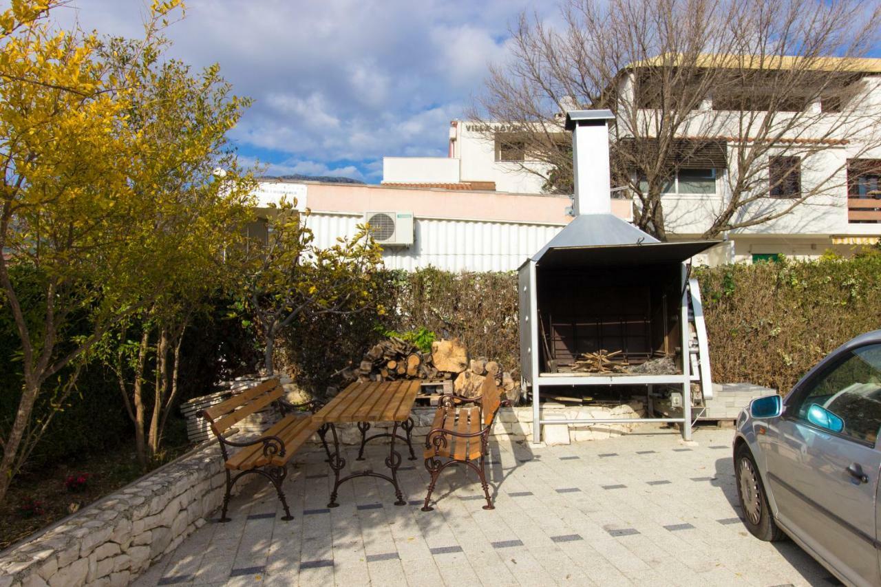 Apartmani Skelin***/**** Kastela Exterior photo